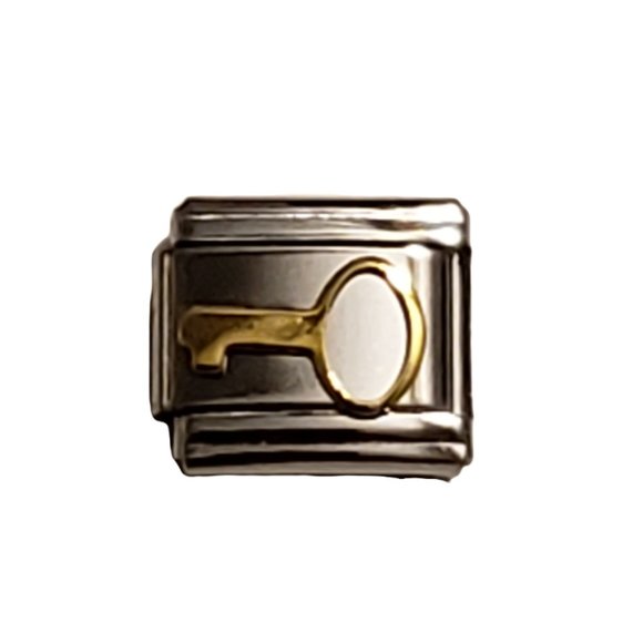 Key 9 mm link charm for Italian Charm Bracelet - Picture 1 of 1